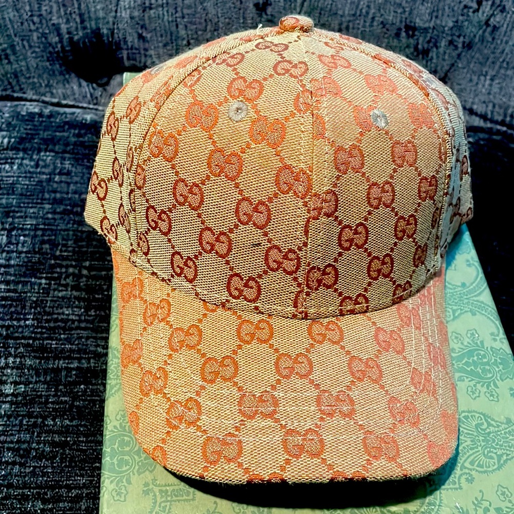 G hat